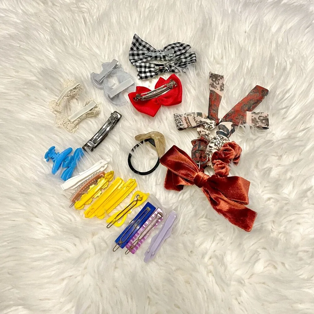 Hair accessories lot of 20